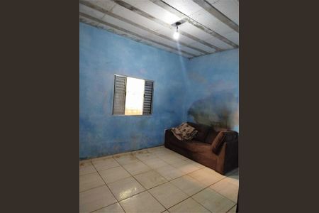 Casa à venda com 120m², 2 quartos e 3 vagas