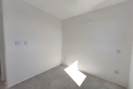 Apartamento à venda com 43m², 2 quartos e 1 vagaQuarto 2