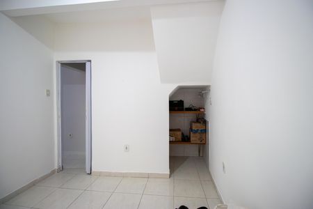 Casa para alugar com 94m², 3 quartos e sem vaga