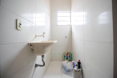 Casa para alugar com 94m², 3 quartos e sem vaga
