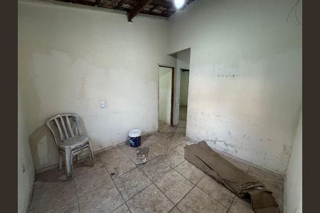 Casa para alugar com 50m², 1 quarto e 2 vagas Casa para alugar com 50m², 1 quarto e 2 vagasSala