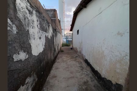 Casa para alugar com 50m², 1 quarto e 2 vagas Casa para alugar com 50m², 1 quarto e 2 vagasÁrea de Serviço
