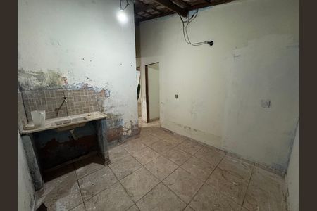 Casa para alugar com 50m², 1 quarto e 2 vagas Casa para alugar com 50m², 1 quarto e 2 vagasCozinha