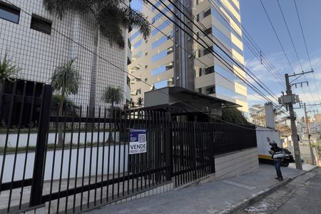Fachada com placa grande de apartamento à venda com 4 quartos, 176m² em Camargos, Guarulhos