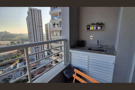 Studio para alugar com 42m², 1 quarto e 1 vaga Studio para alugar com 42m², 1 quarto e 1 vagaVaranda
