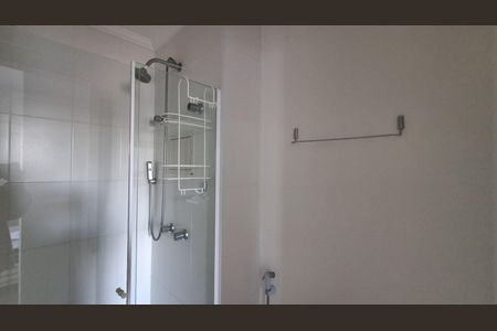 Banheiro  de kitnet/studio para alugar com 1 quarto, 42m² em Anchieta, São Bernardo do Campo