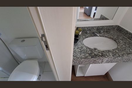 Studio para alugar com 42m², 1 quarto e 1 vaga Studio para alugar com 42m², 1 quarto e 1 vagaBanheiro