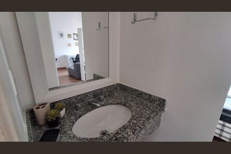 Studio para alugar com 42m², 1 quarto e 1 vaga Studio para alugar com 42m², 1 quarto e 1 vagaBanheiro
