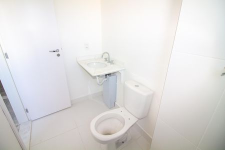Apartamento para alugar com 108m², 4 quartos e 2 vagas Apartamento para alugar com 108m², 4 quartos e 2 vagasBanheiro da Suíte 1