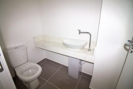 Apartamento para alugar com 108m², 4 quartos e 2 vagas Apartamento para alugar com 108m², 4 quartos e 2 vagasLavabo