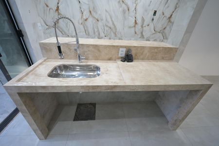 Casa à venda com 132m², 3 quartos e 4 vagas