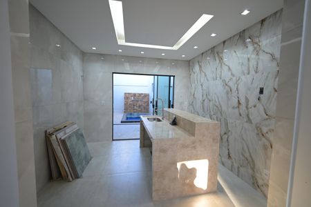 Casa à venda com 132m², 3 quartos e 4 vagas