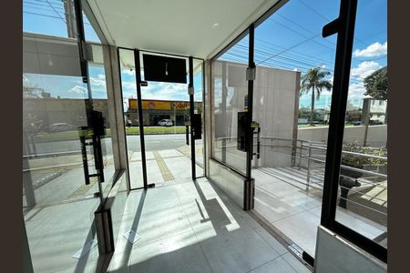 Área externa de apartamento para alugar com 2 quartos, 54m² em Parque Atheneu, Goiânia