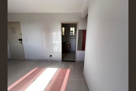 Sala de apartamento para alugar com 2 quartos, 54m² em Parque Atheneu, Goiânia