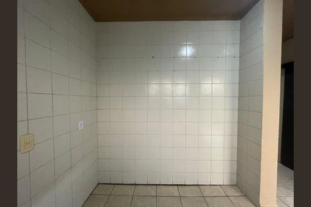 Casa para alugar com 232m², 4 quartos e 2 vagas