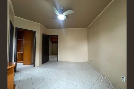 Casa para alugar com 232m², 4 quartos e 2 vagas