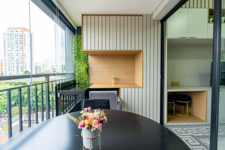 Apartamento à venda com 1 quarto, 33m² em Vila Cordeiro, São Paulo