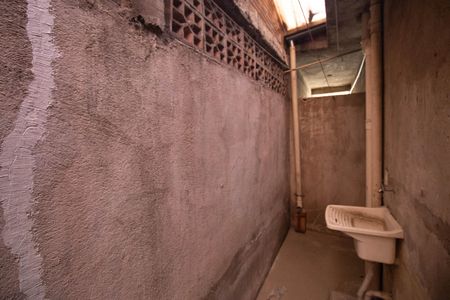 Área de Serviço de casa para alugar com 2 quartos, 30m² em Jardim Modelo, São Paulo