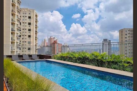 Studio à venda com 25m², 1 quarto e sem vagaPiscina