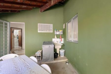 Casa à venda com 4 quartos, 232m² em Vale Verde, Valinhos