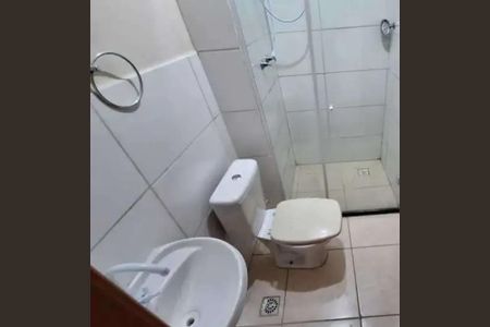 Apartamento para alugar com 47m², 2 quartos e 1 vaga Apartamento para alugar com 47m², 2 quartos e 1 vagaBanheiro