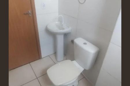 Apartamento para alugar com 47m², 2 quartos e 1 vaga Apartamento para alugar com 47m², 2 quartos e 1 vagaBanheiro