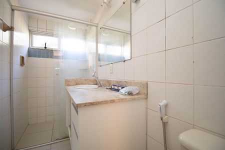 Apartamento para alugar com 80m², 3 quartos e sem vaga Apartamento para alugar com 80m², 3 quartos e sem vagaBanheiro Social