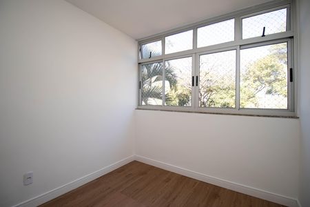Apartamento para alugar com 80m², 3 quartos e sem vaga Apartamento para alugar com 80m², 3 quartos e sem vagaQuarto 1