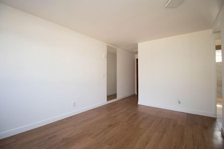 Apartamento para alugar com 3 quartos, 80m² em Sqs 403, Brasília