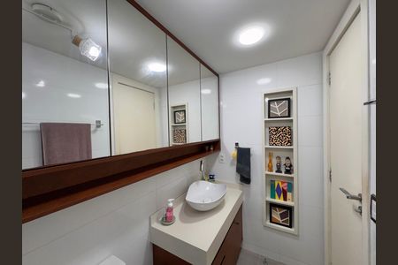 Apartamento para alugar com 30m², 1 quarto e 1 vaga Apartamento para alugar com 30m², 1 quarto e 1 vagaBanheiro Social
