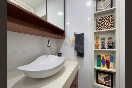Apartamento para alugar com 30m², 1 quarto e 1 vaga Apartamento para alugar com 30m², 1 quarto e 1 vagaBanheiro Social
