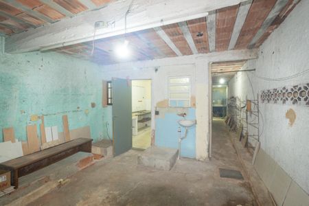Casa à venda com 52m², 2 quartos e 1 vaga Casa à venda com 52m², 2 quartos e 1 vagaCozinha e Área de Serviço