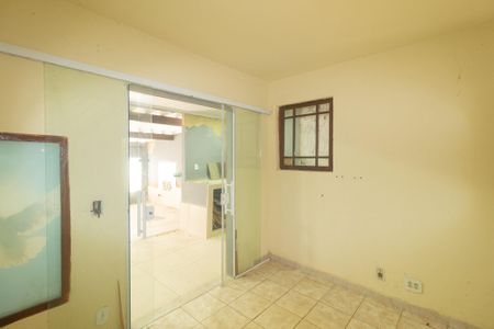 Sala de casa à venda com 2 quartos, 52m² em Campo Grande, Rio de Janeiro