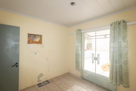 Casa à venda com 52m², 2 quartos e 1 vaga Casa à venda com 52m², 2 quartos e 1 vagaQuarto 2