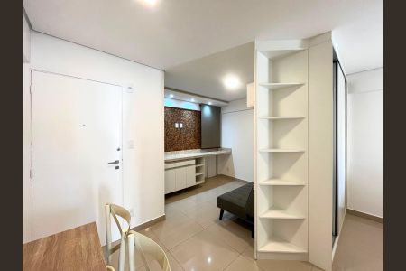Sala de apartamento para alugar com 1 quarto, 40m² em Centro, Campinas