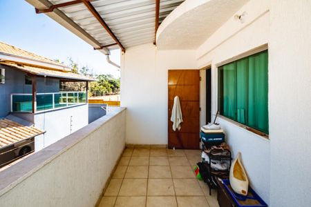 Casa à venda com 4 quartos, 915m² em Trevo, Belo Horizonte