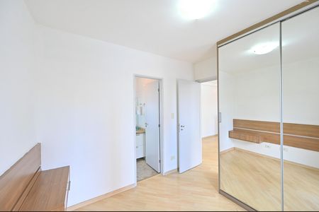 Apartamento à venda com 40m², 1 quarto e 1 vagaQuarto