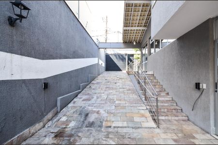 Garagem de casa para alugar com 4 quartos, 265m² em Gutierrez, Belo Horizonte