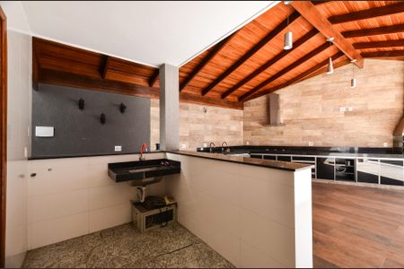 Área de Serviço de casa para alugar com 4 quartos, 265m² em Gutierrez, Belo Horizonte