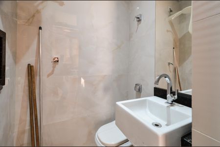 Casa para alugar com 265m², 4 quartos e 7 vagas Casa para alugar com 265m², 4 quartos e 7 vagasLavabo Espaço Gourmet