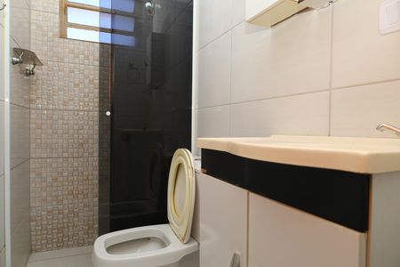 Apartamento para alugar com 44m², 2 quartos e sem vagaBanheiro