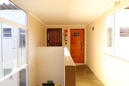 Apartamento para alugar com 44m², 2 quartos e sem vagaÁrea comum - Saguão do andar