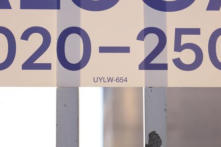 Apartamento para alugar com 44m², 2 quartos e sem vagaPlaca GRANDE instalada na fachada do condomínio dia 15.07.2026 - Código da placa: UYLW-654
