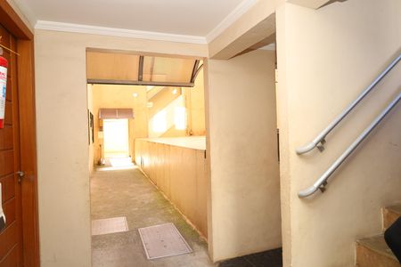 Apartamento para alugar com 44m², 2 quartos e sem vagaÁrea comum - Saguão do prédio