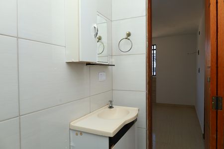Apartamento para alugar com 44m², 2 quartos e sem vagaBanheiro