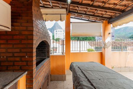 Terraço de casa à venda com 2 quartos, 118m² em Grajaú, Rio de Janeiro