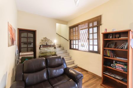 Sala de casa à venda com 2 quartos, 118m² em Grajaú, Rio de Janeiro