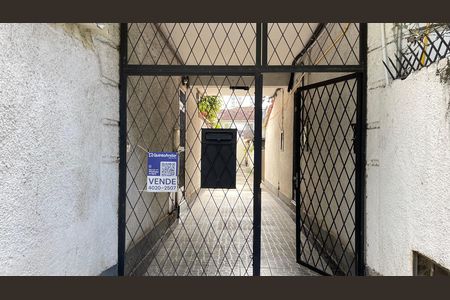 Casa à venda com 118m², 2 quartos e sem vaga Casa à venda com 118m², 2 quartos e sem vagaPlaquinha