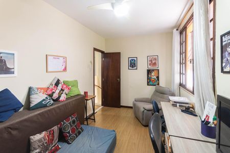 Casa à venda com 118m², 2 quartos e sem vagaQuarto 1