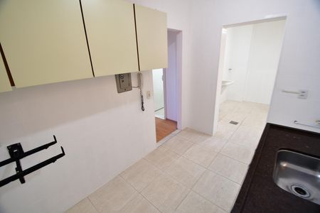 Cozinha de apartamento à venda com 2 quartos, 77m² em Jardim Guanabara, Campinas